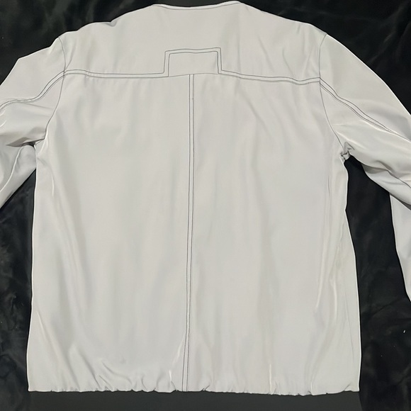 Vogue Men’s Fashion Grey/Silver Sweater - Picture 6 of 6